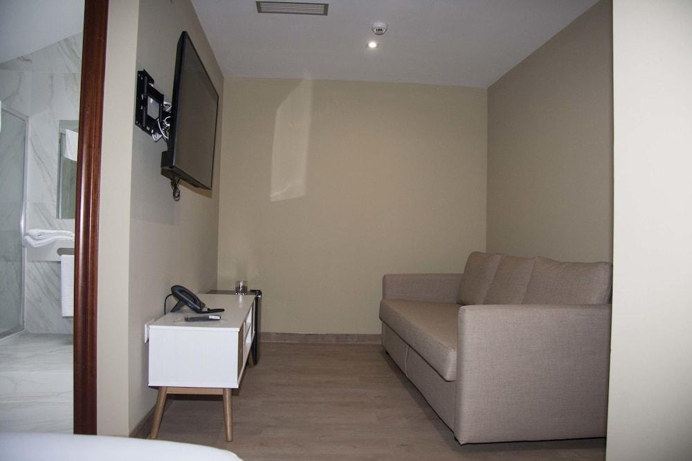 Hotel Areces Grado Exterior foto